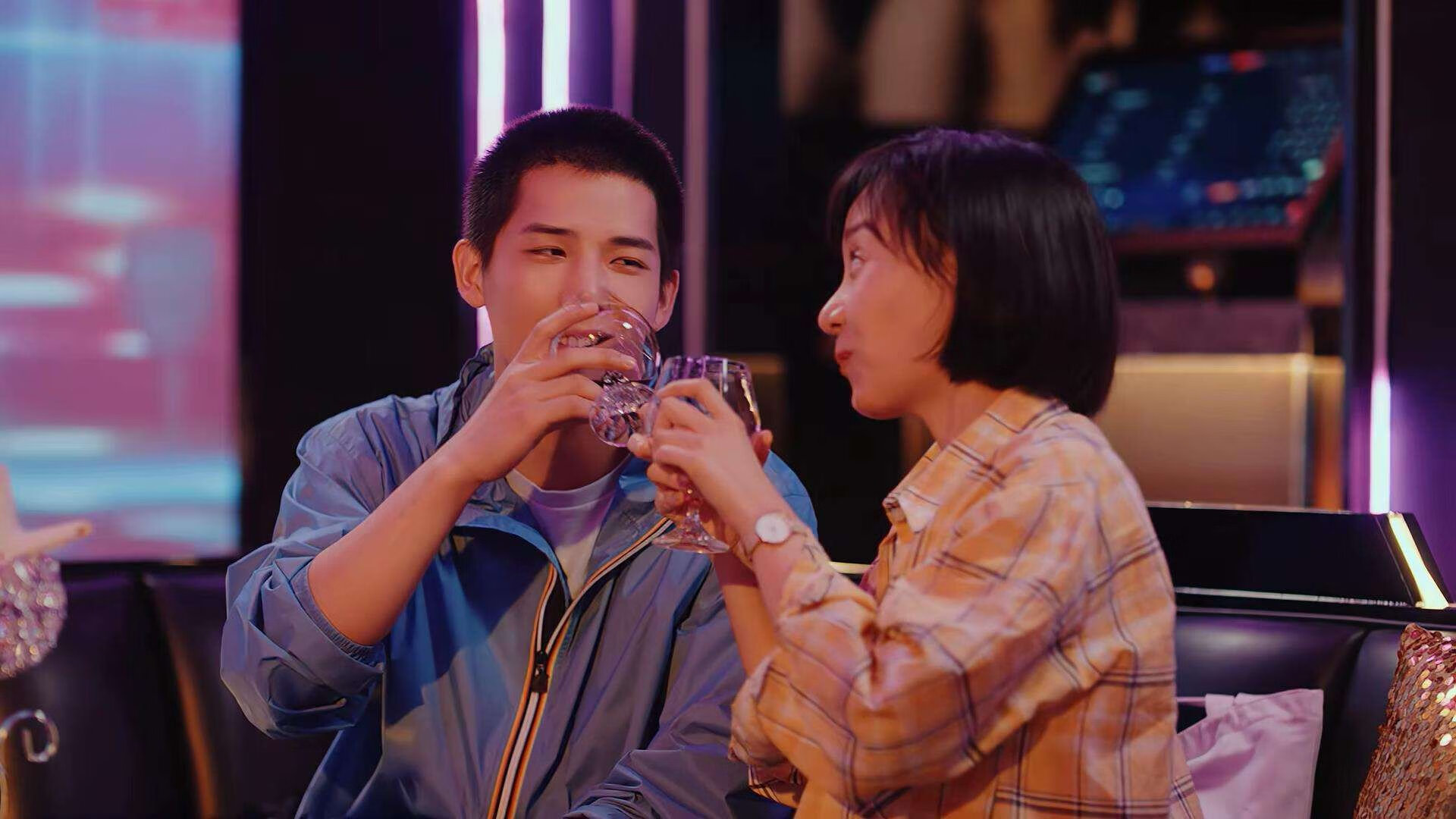 巴萨恢复士气!主场大胜,全队欢欣雀跃,巴萨比赛情况