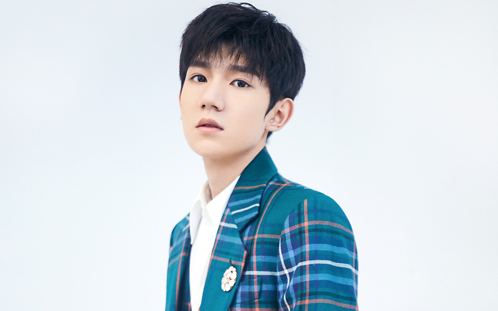 德甲密集赛程下球员体能管理与恢复策略探索,德甲联赛特性