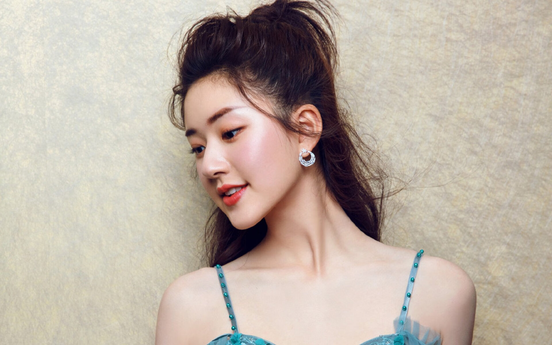 “六人制袋棍球:成都七中东部赛场成为全球关注的焦点”